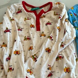 Set of two organic long sleeve tshirts 5-6 Years